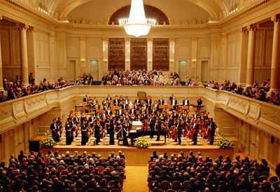 上海愛(ài)樂(lè)樂(lè)團(tuán)